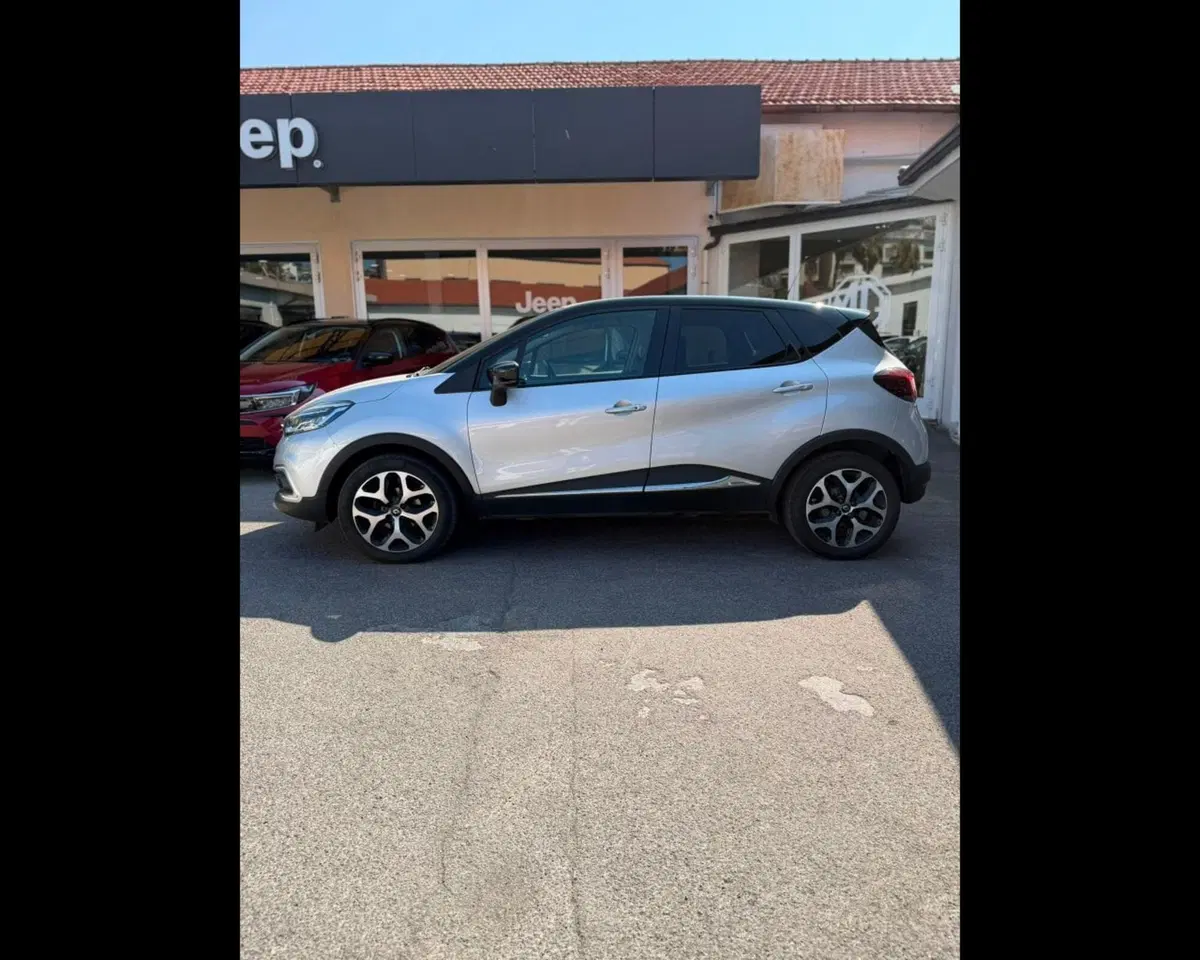Renault Captur usata a Imperia (2)