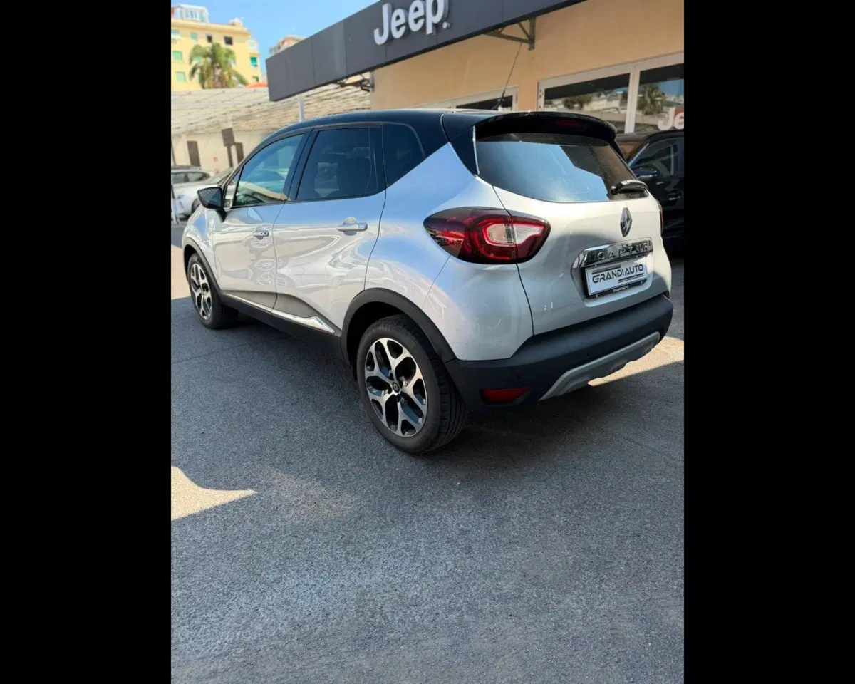 Renault Captur usata a Imperia (3)
