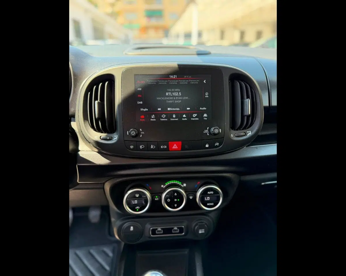 Fiat 500L usata a Imperia (9)