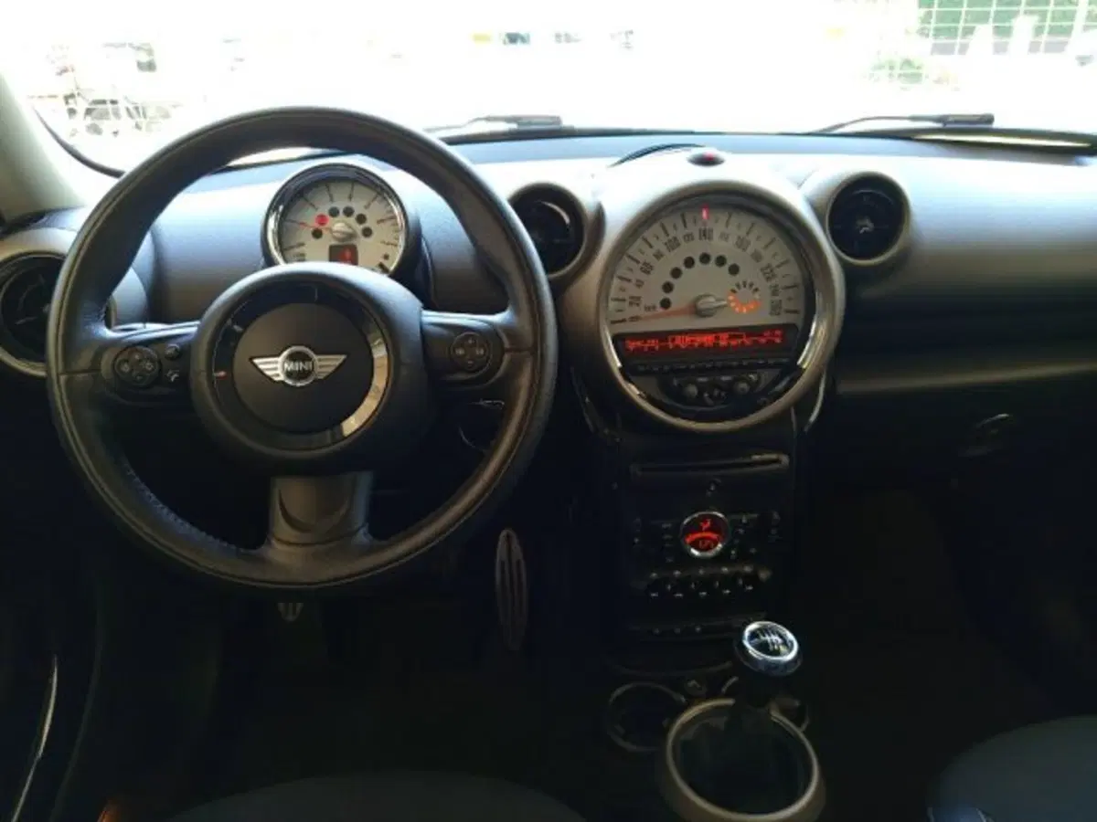 MINI Mini Countryman usata a Frosinone (11)
