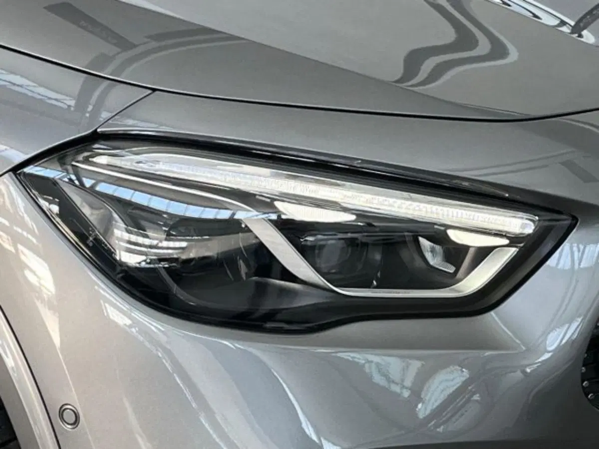 Mercedes-Benz GLA SUV nuova a Verona (17)