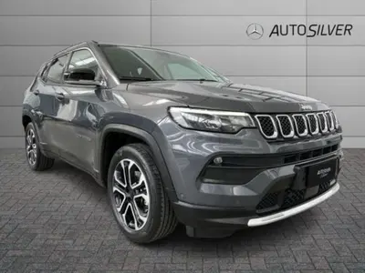 Jeep Compass 1.3 Turbo T4 2WD Limited del 2022 usata a Verona