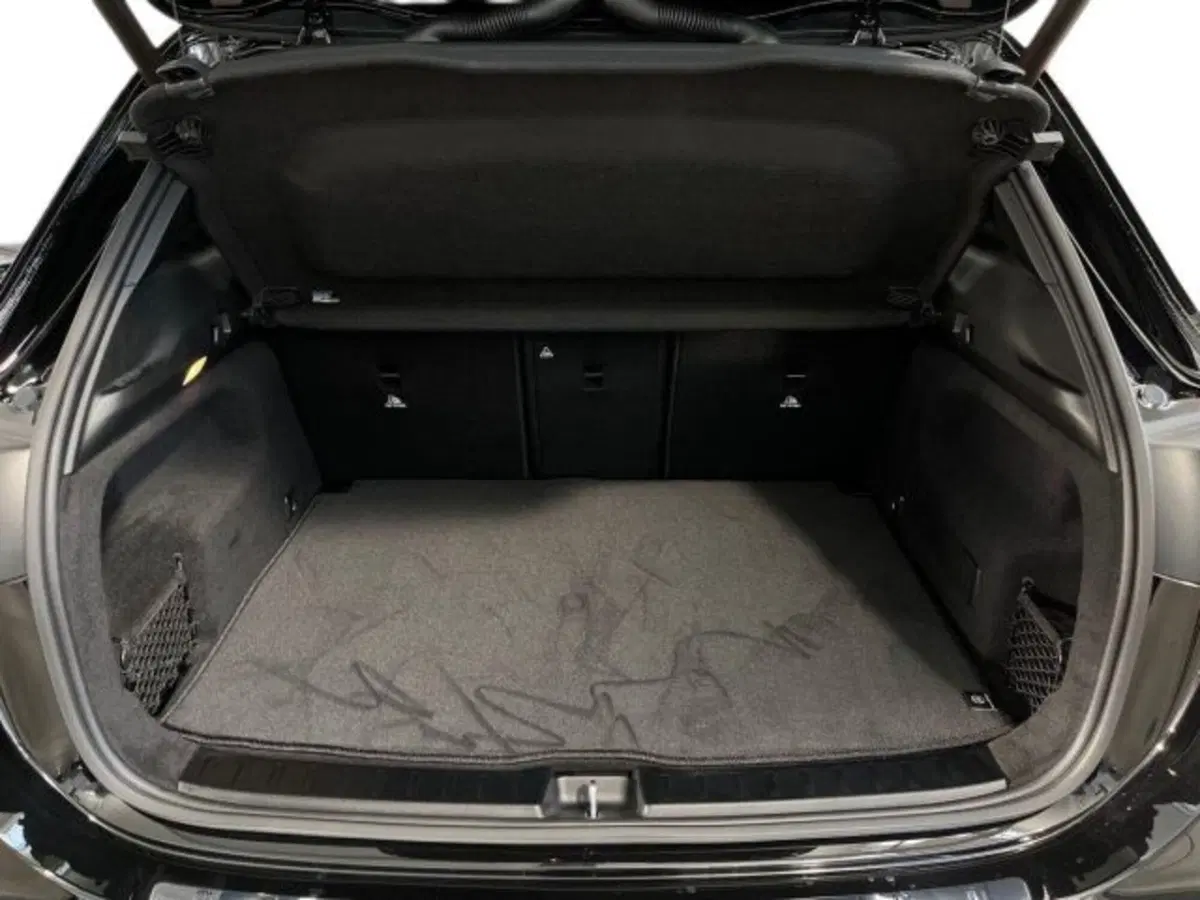 Mercedes-Benz GLA SUV usata a Verona (13)
