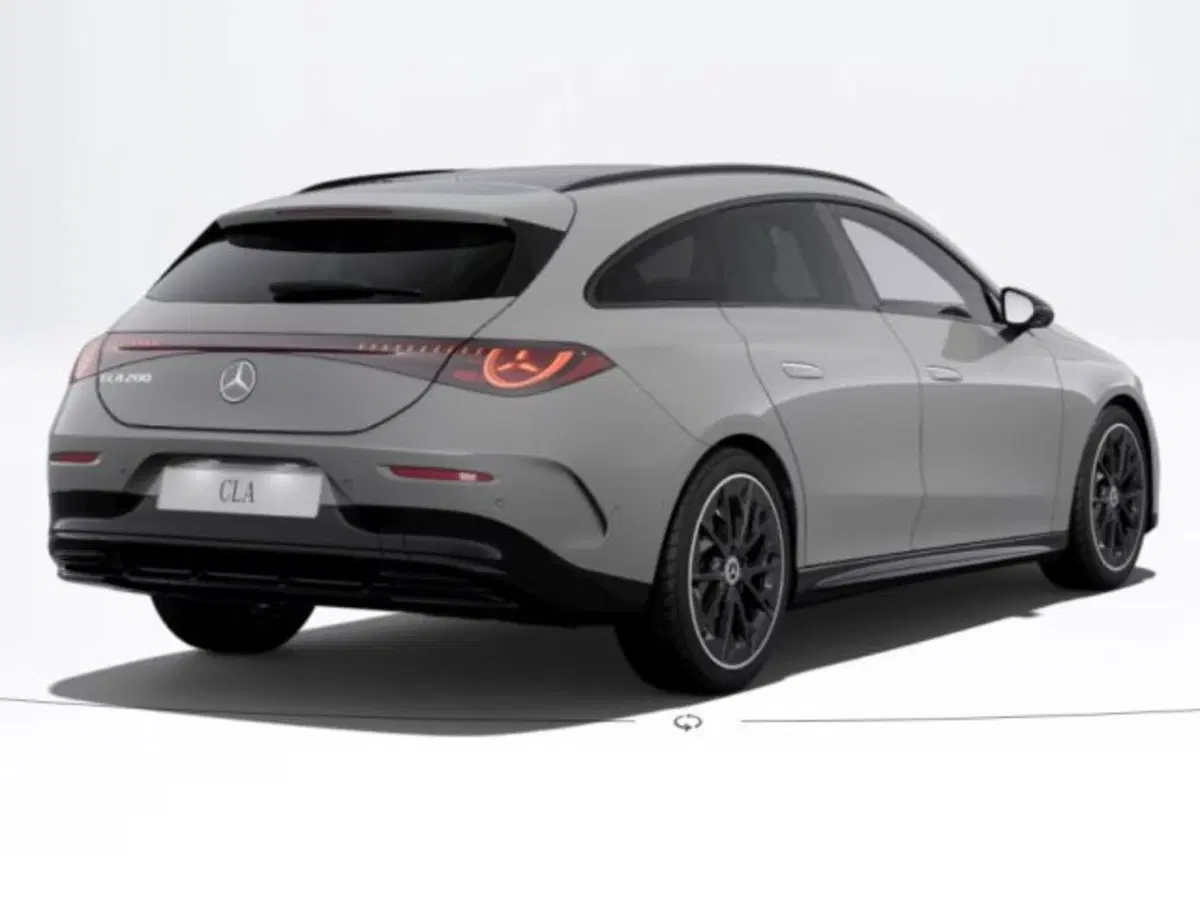 Mercedes-Benz CLA Shooting Brake nuova a Verona (2)