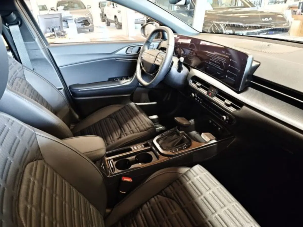 Kia XCeed nuova a Vicenza (9)