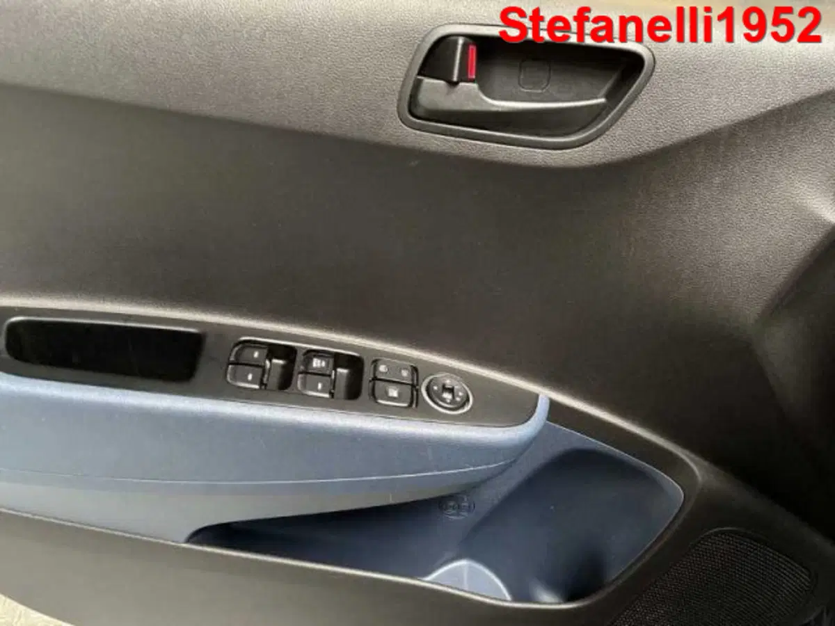 Hyundai i10 usata a Bologna (10)