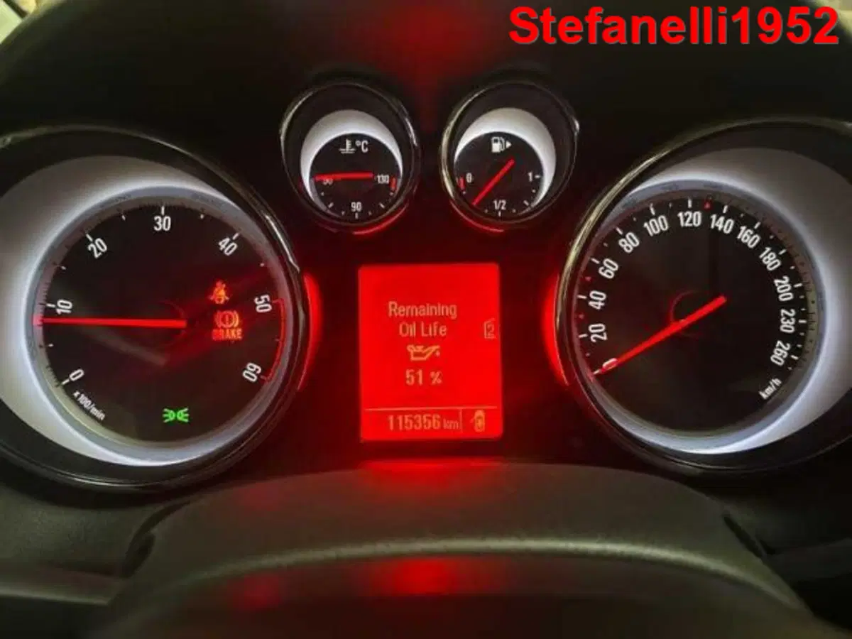 Opel Astra usata a Bologna (12)