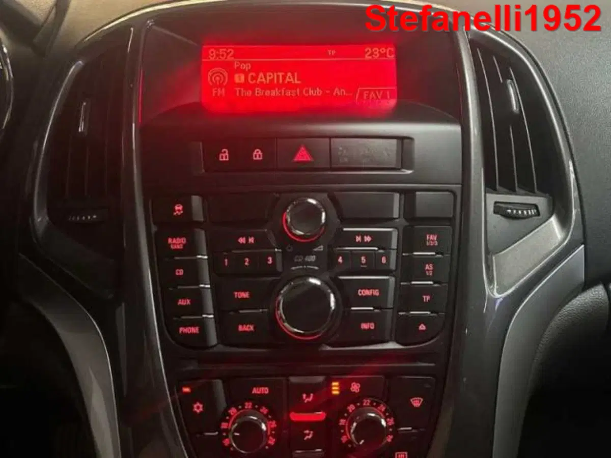 Opel Astra usata a Bologna (18)