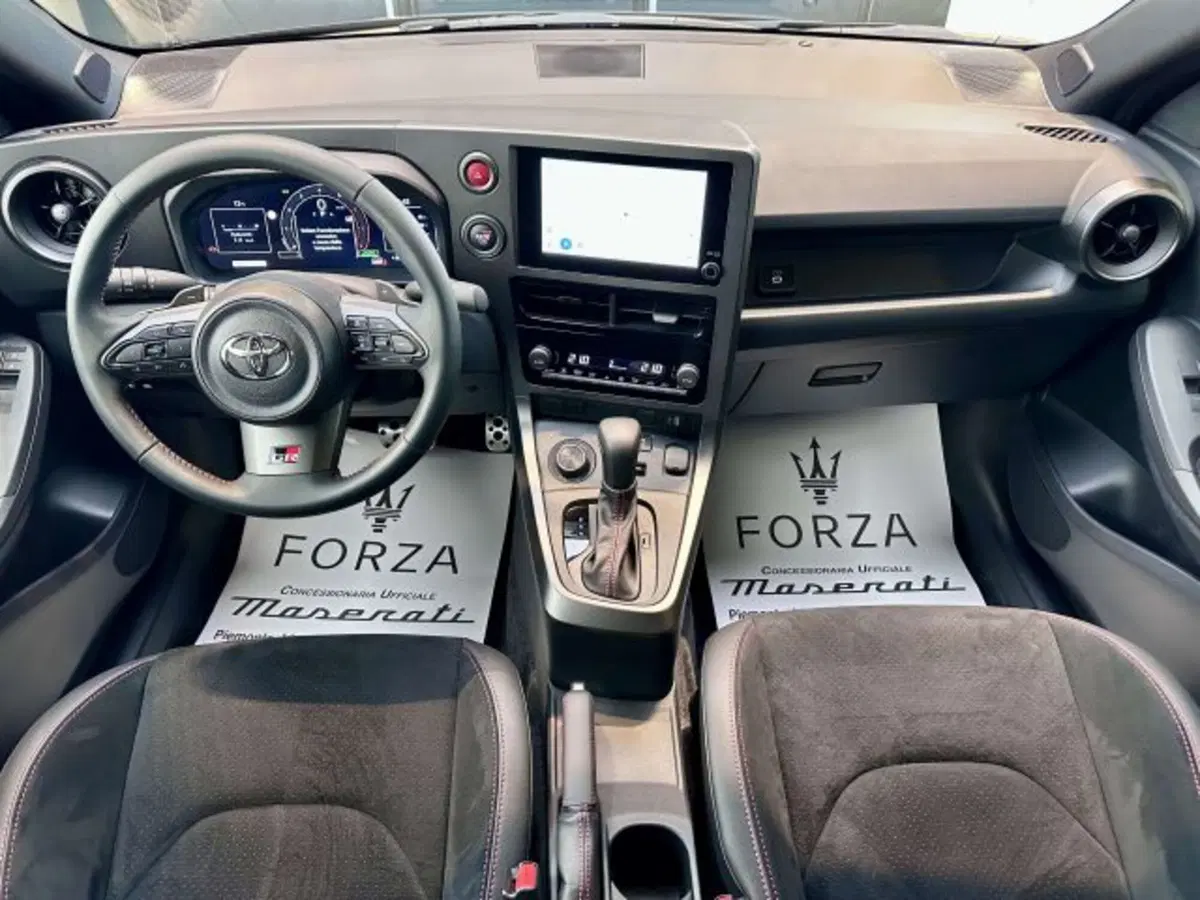 Toyota GR Yaris usata a Torino (14)