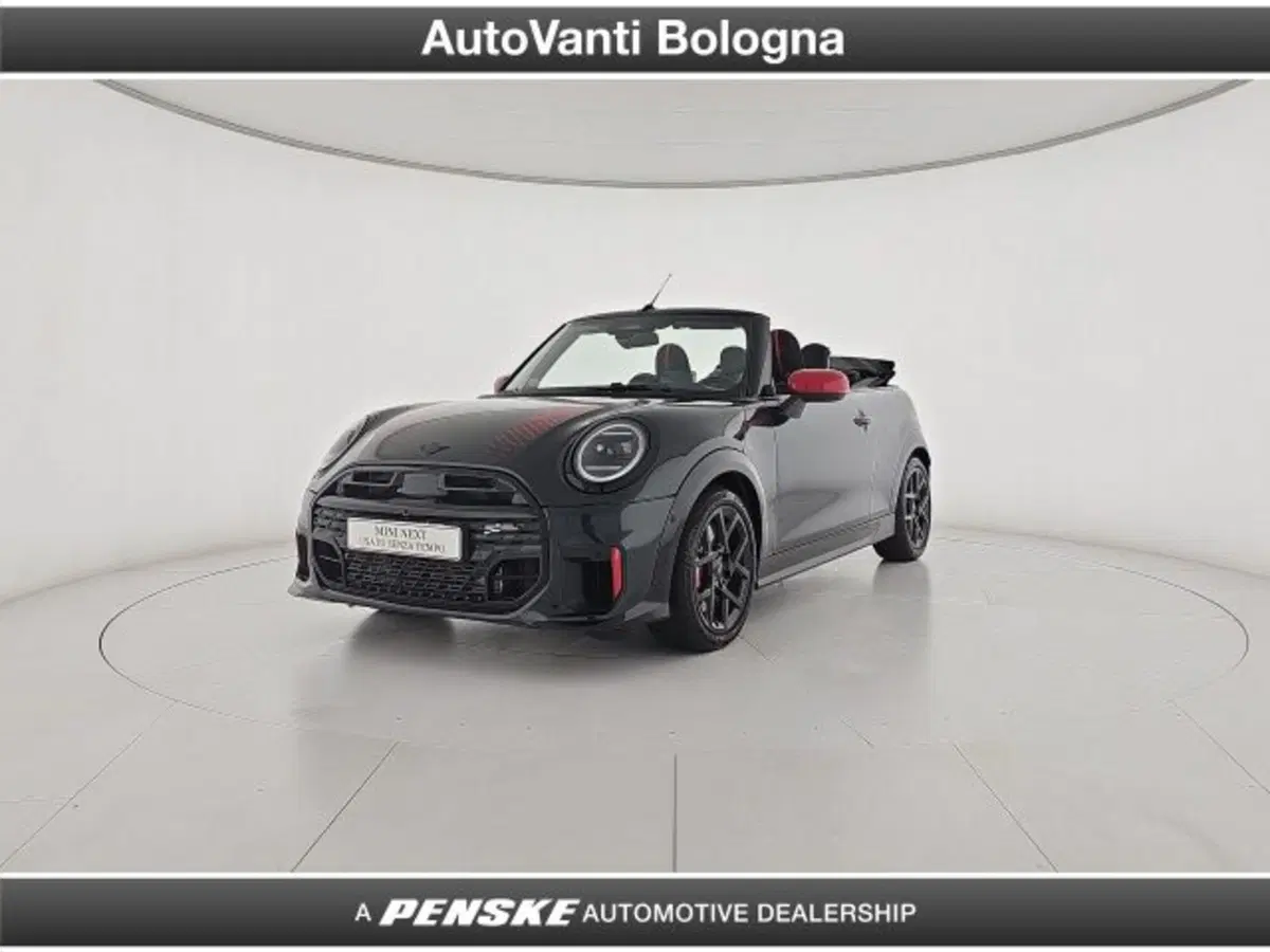 MINI Mini Cabrio usata a Bologna