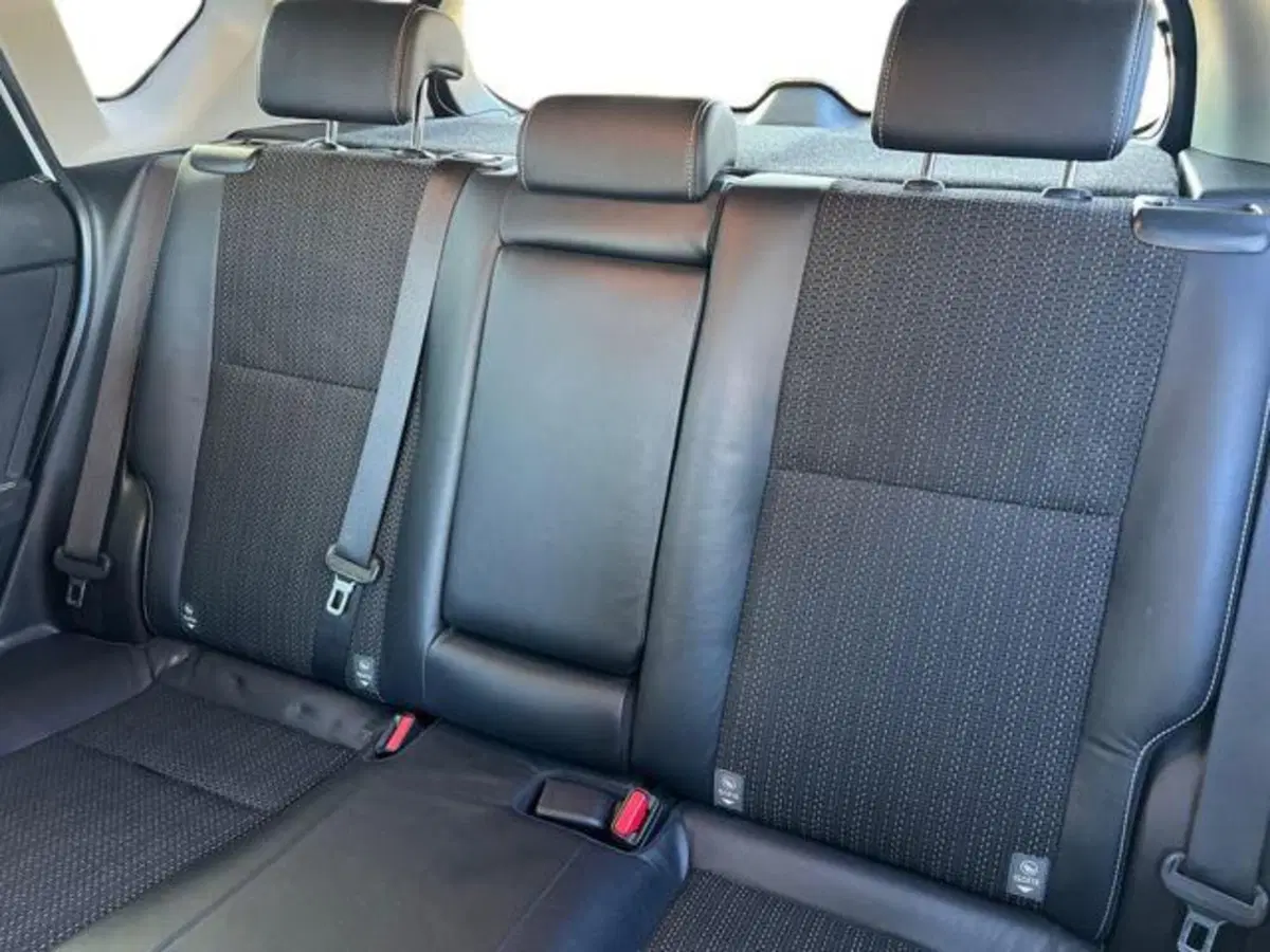 Toyota Auris usata a Sassari (10)