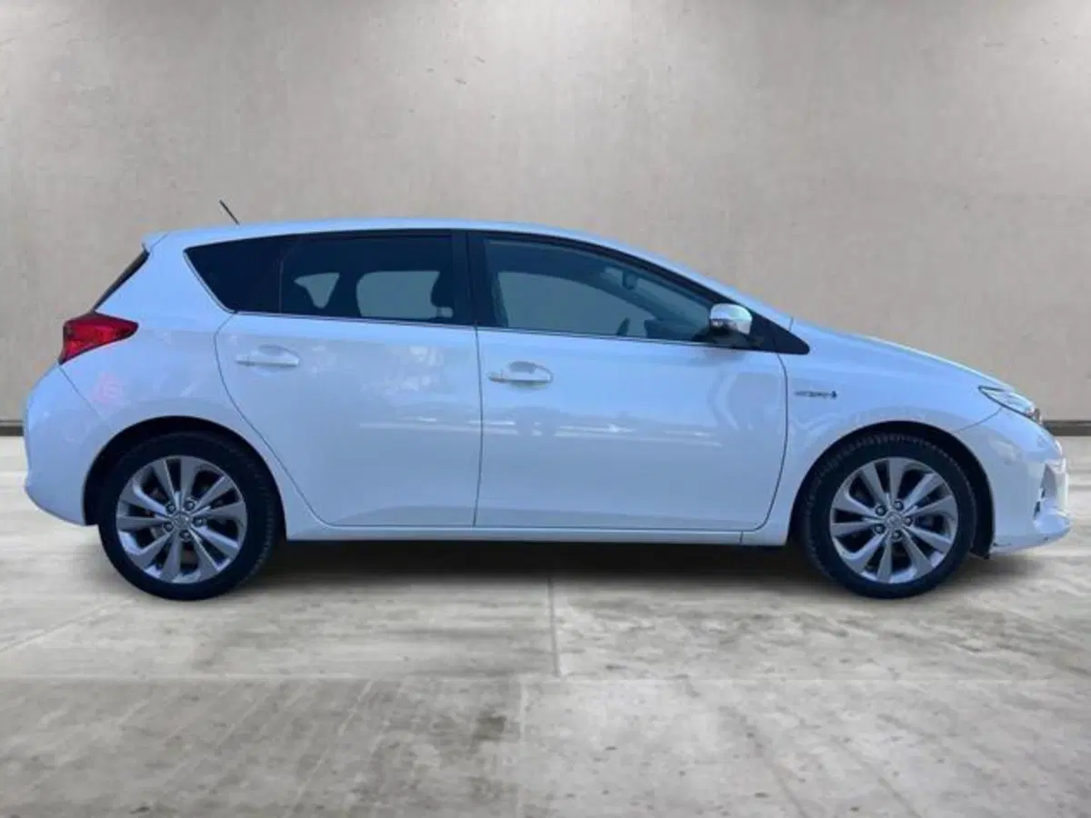 Toyota Auris usata a Sassari (3)