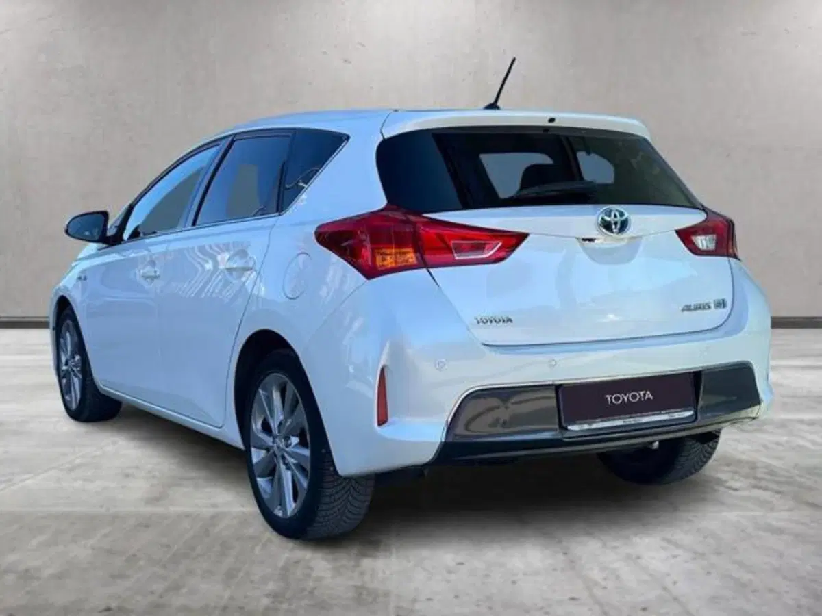 Toyota Auris usata a Sassari (4)