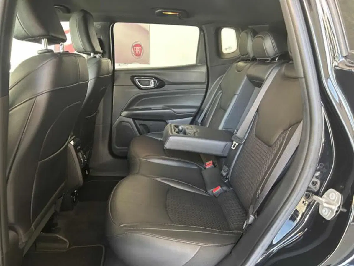 Jeep Compass usata a Vercelli (11)