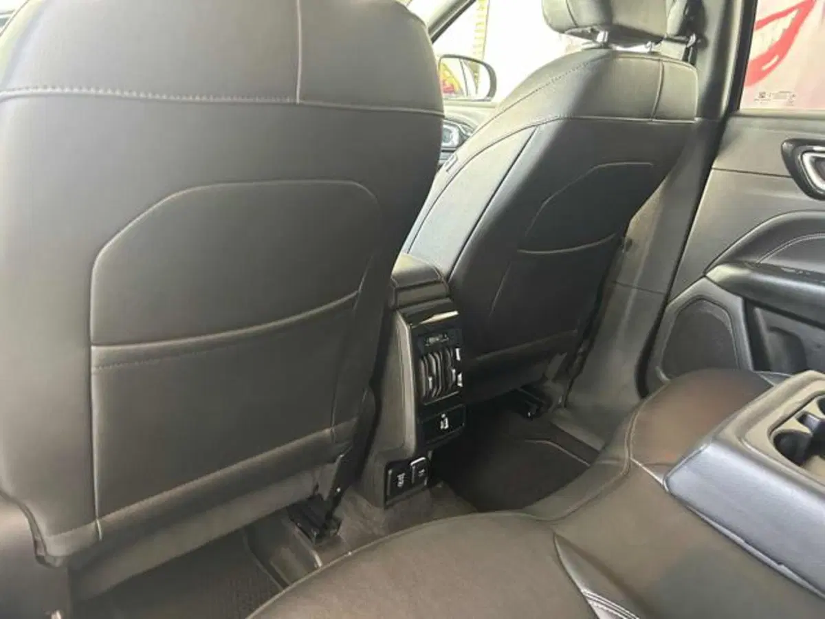Jeep Compass usata a Vercelli (7)