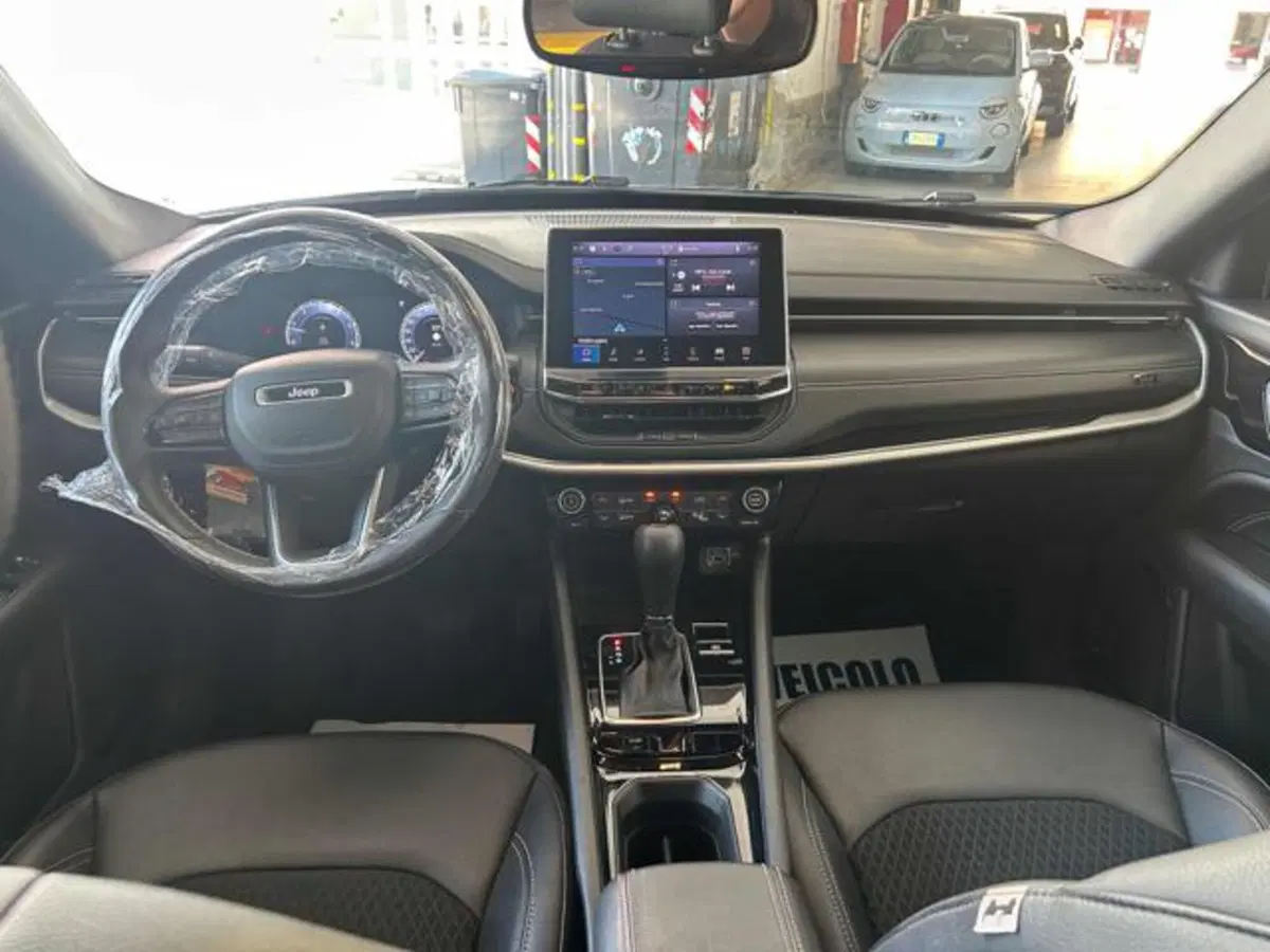Jeep Compass usata a Vercelli (8)