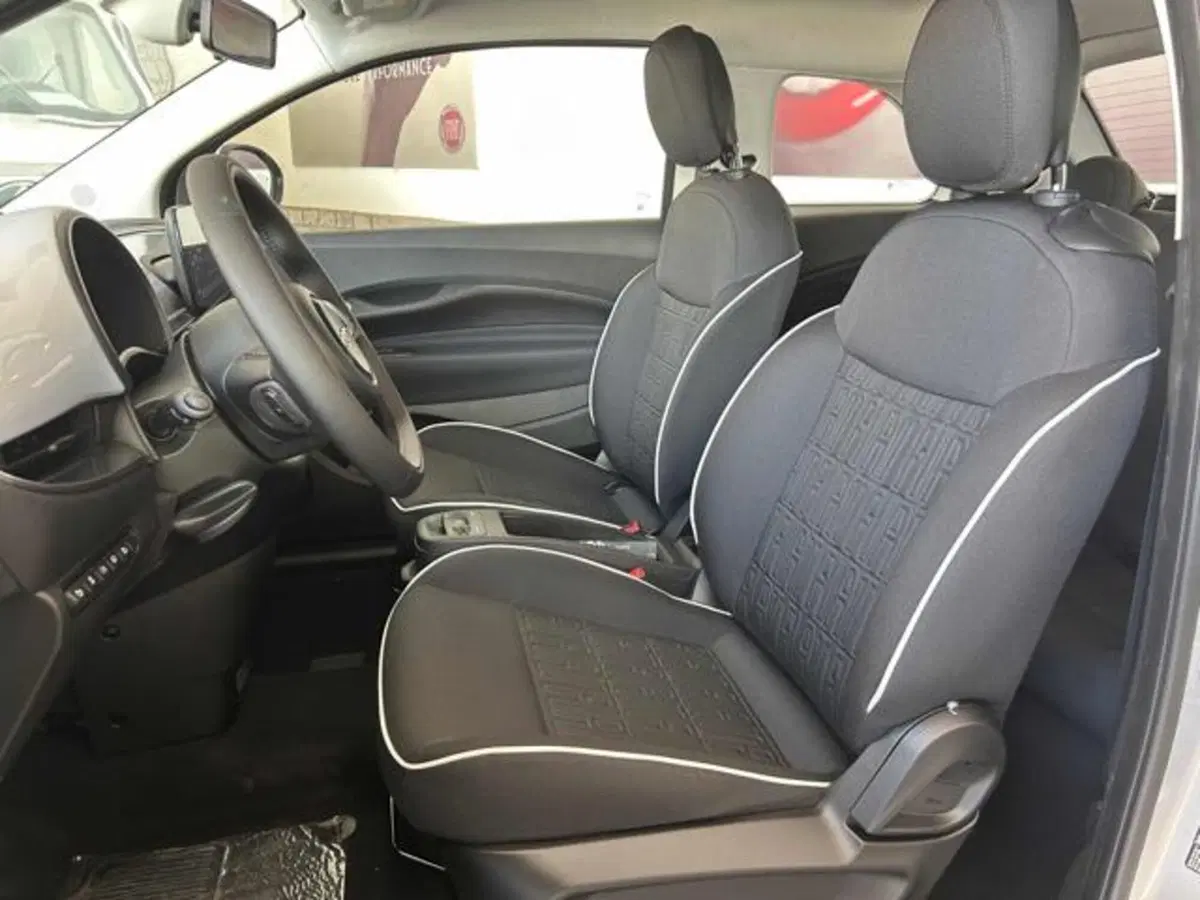 Fiat 500e nuova a Vercelli (12)