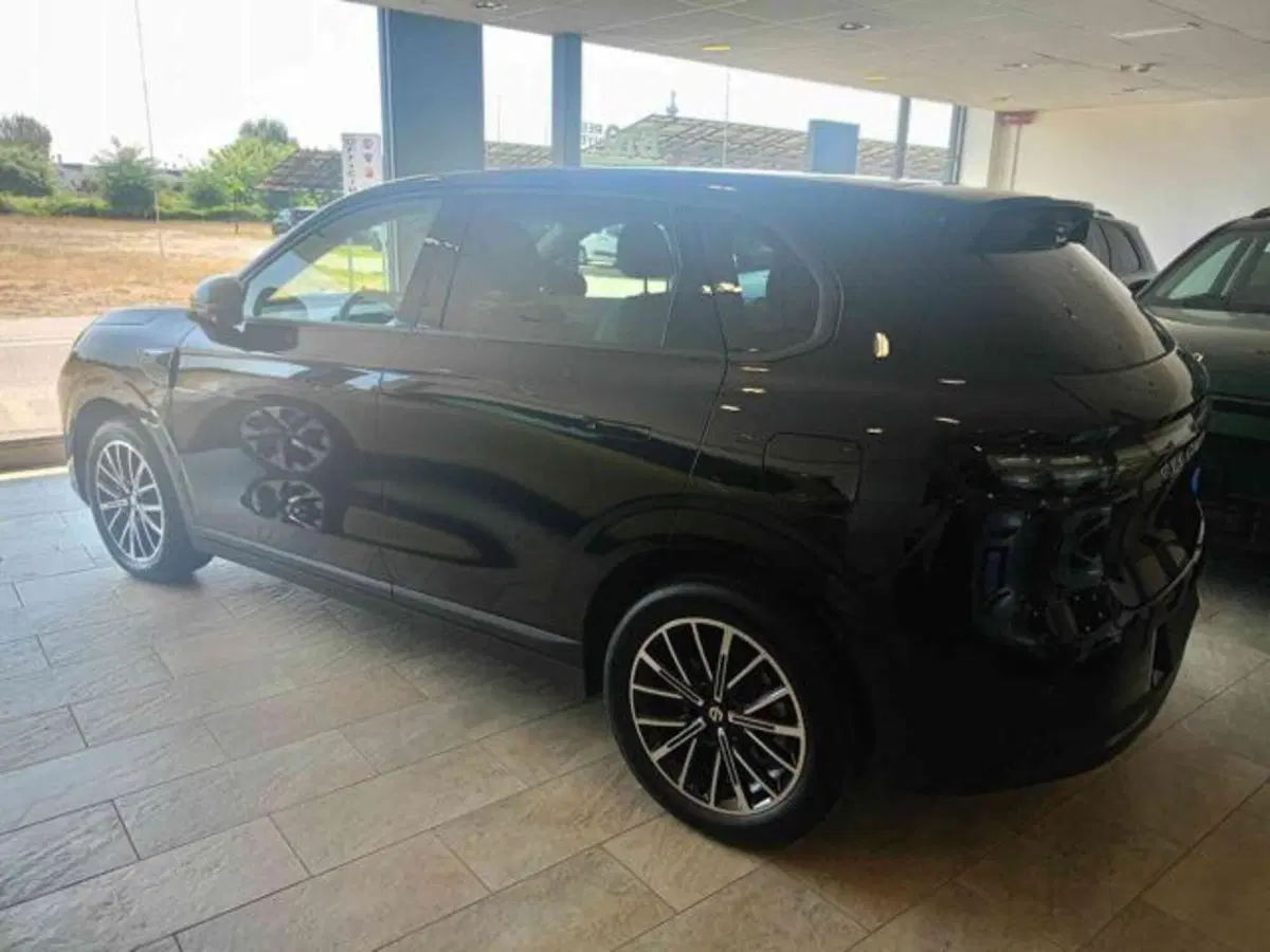 Leapmotor B10 nuova a Vercelli (5)