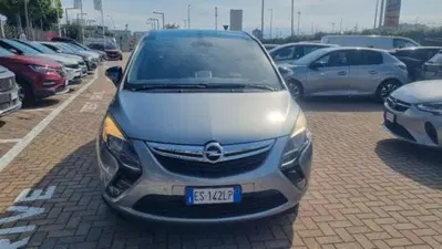 Opel Zafira Tourer 2.0 CDTi 130CV Cosmo del 2013 usata a Savona