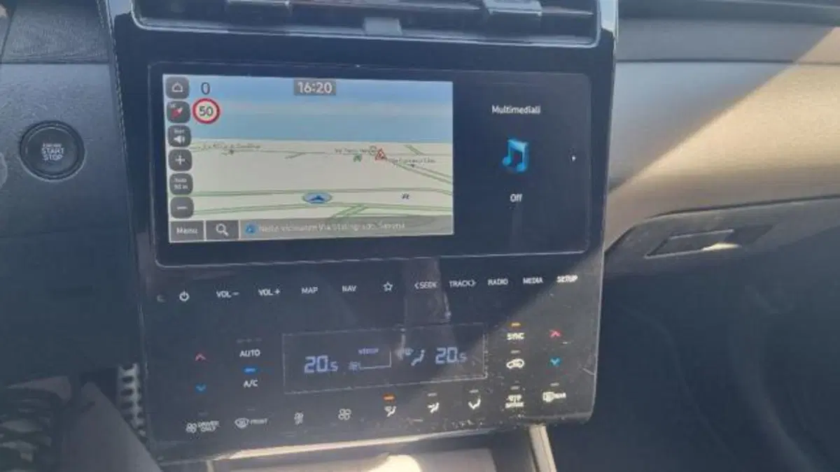 Hyundai Tucson usata a Savona (18)