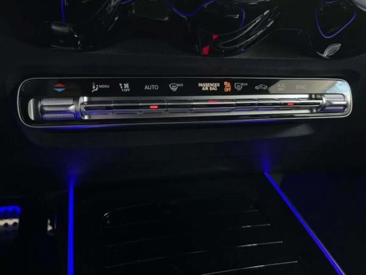 Mercedes-Benz GLB nuova a Verona (14)