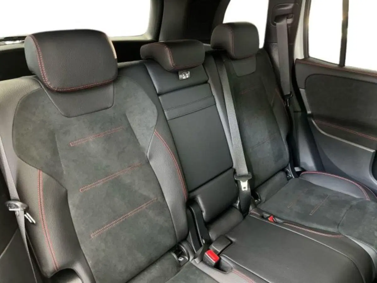 Mercedes-Benz GLB nuova a Verona (15)