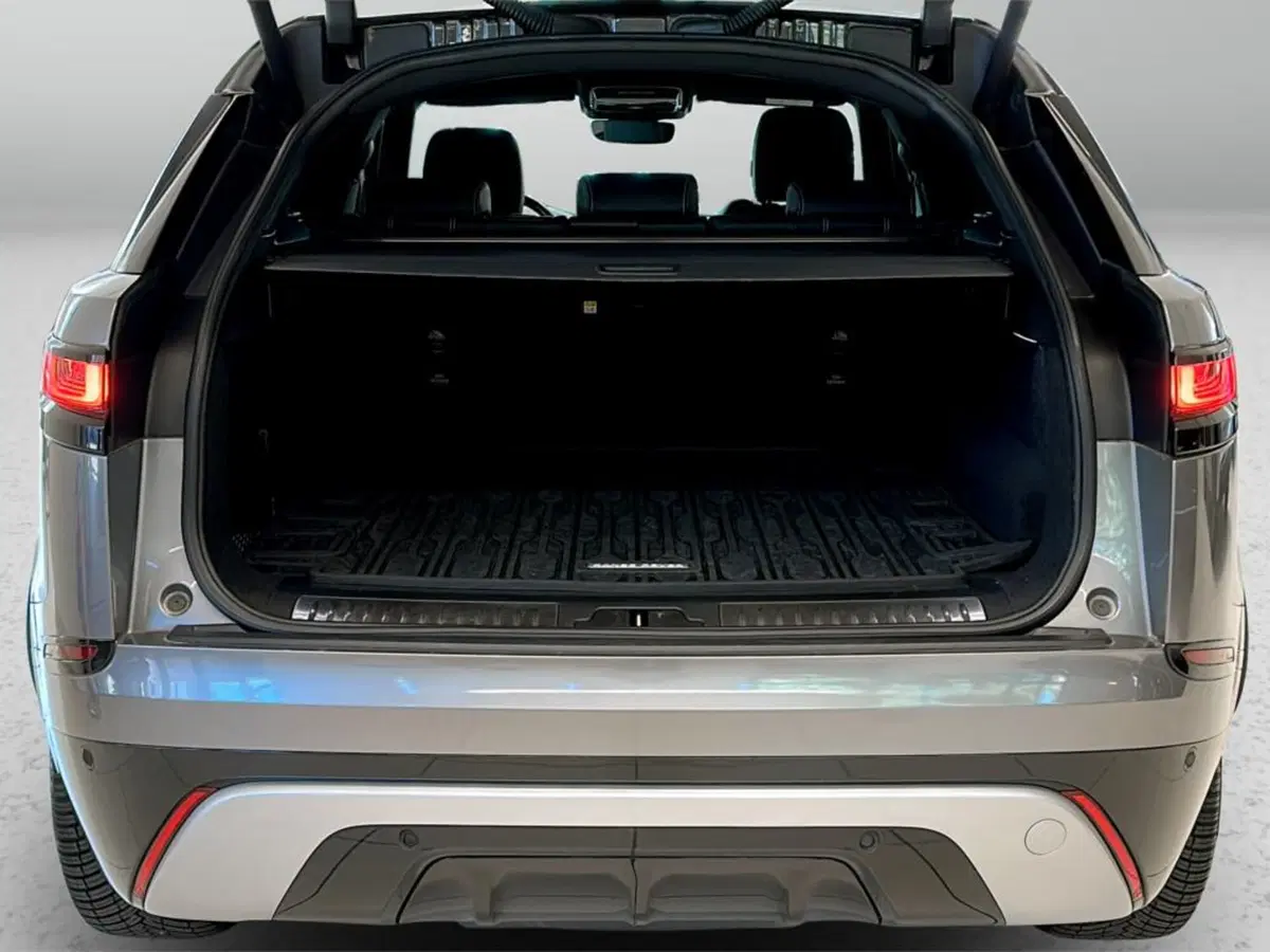 Land Rover Range Rover Velar usata a Varese (11)