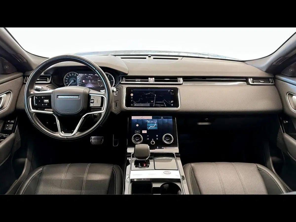 Land Rover Range Rover Velar usata a Varese (4)