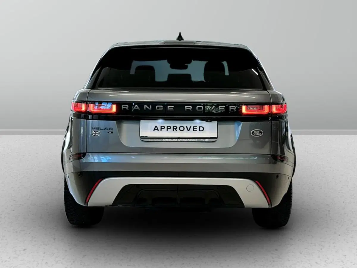 Land Rover Range Rover Velar usata a Varese (7)