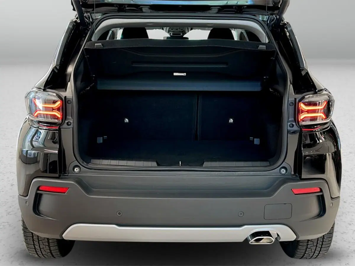 Jeep Avenger usata a Varese (11)