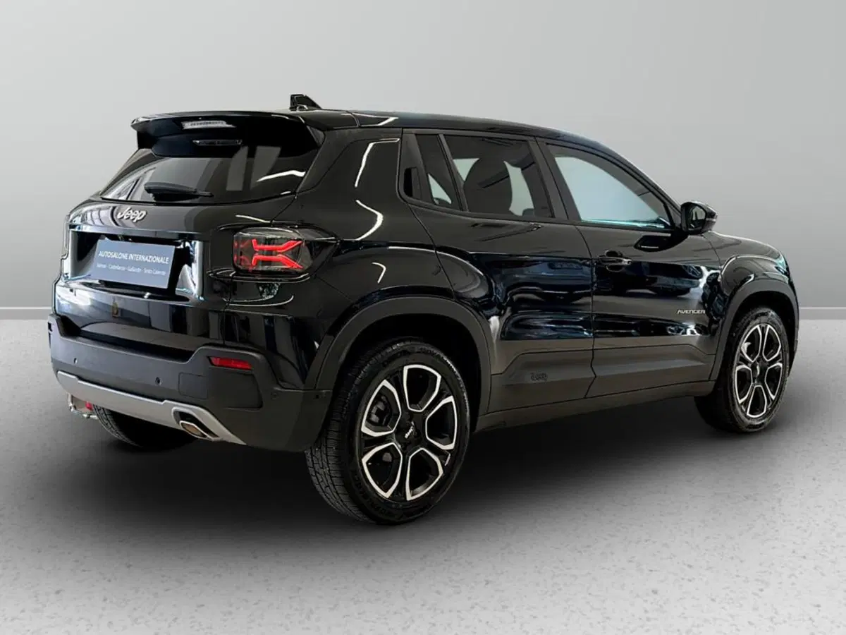 Jeep Avenger usata a Varese (2)
