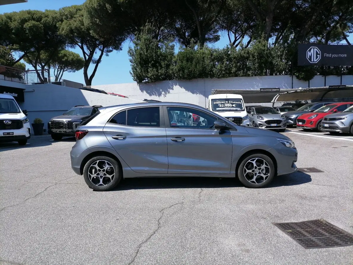 Mg MG3 usata a Roma (3)