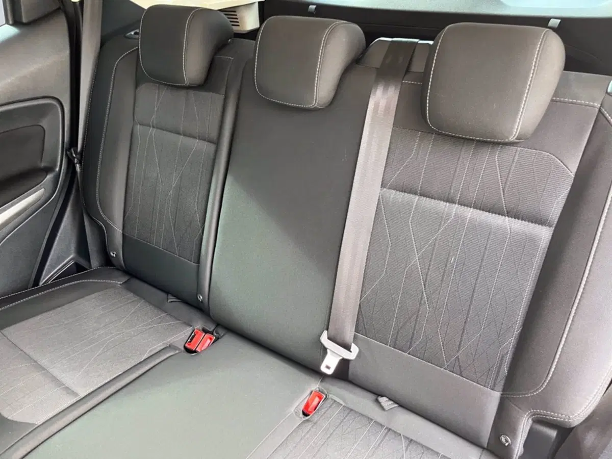 Ford EcoSport usata a Milano (12)