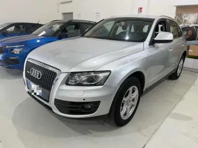 Audi Q5 2.0 TDI 170 CV quattro Advanced del 2011 usata a Belpasso