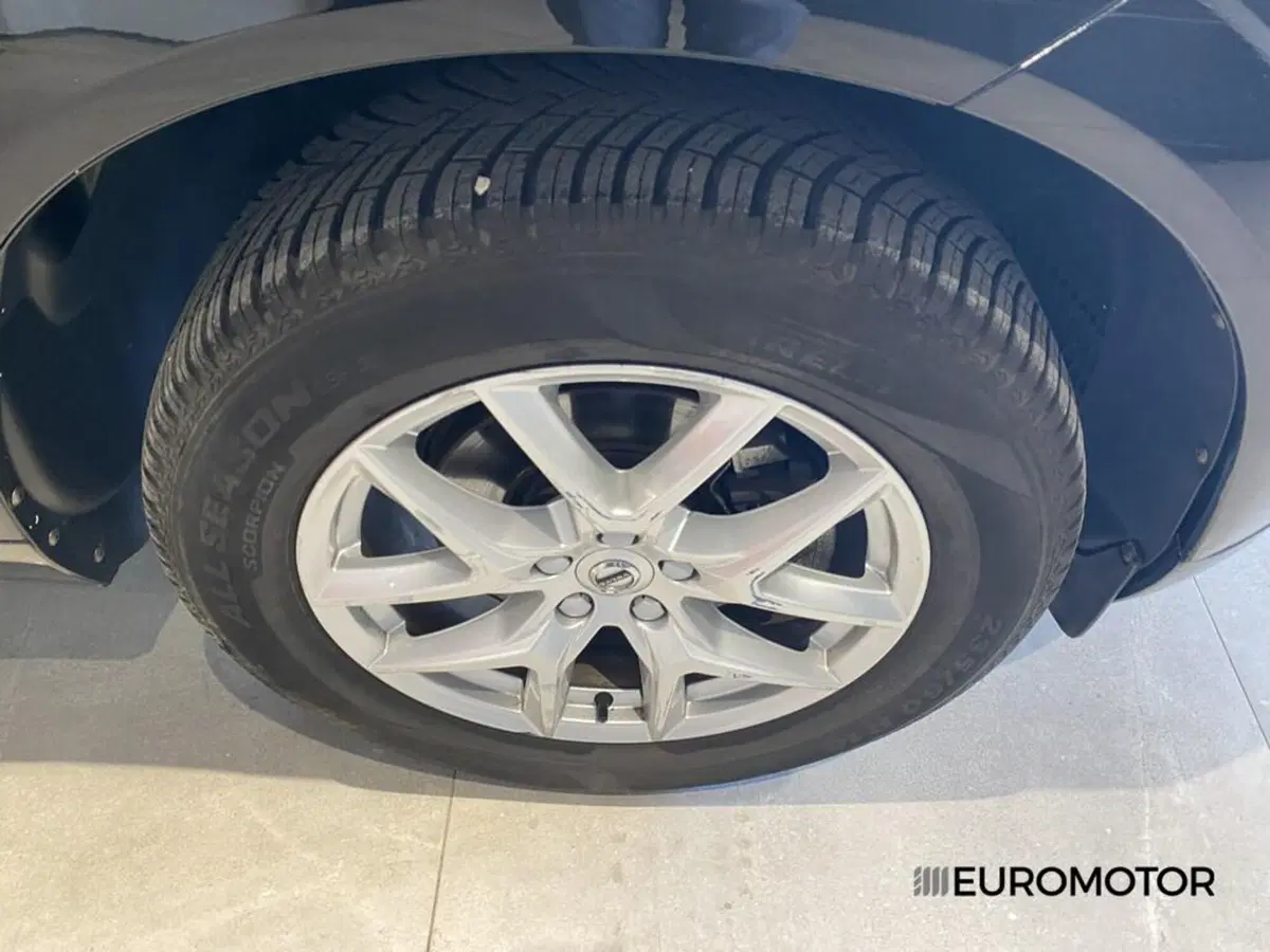 VOLVO Veicoli Commerciali XC60 usata a Bari (5)