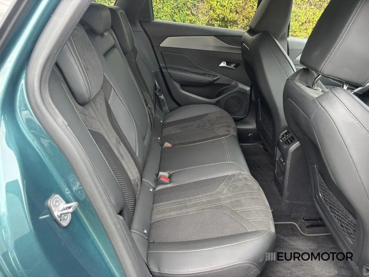 Peugeot 308 SW usata a Bari (11)