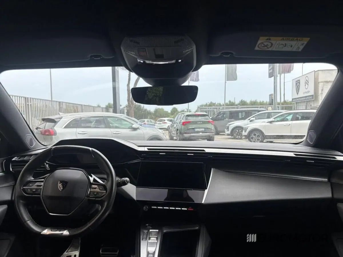 Peugeot 308 SW usata a Bari (13)