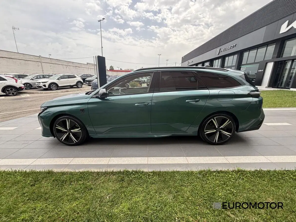 Peugeot 308 SW usata a Bari (8)