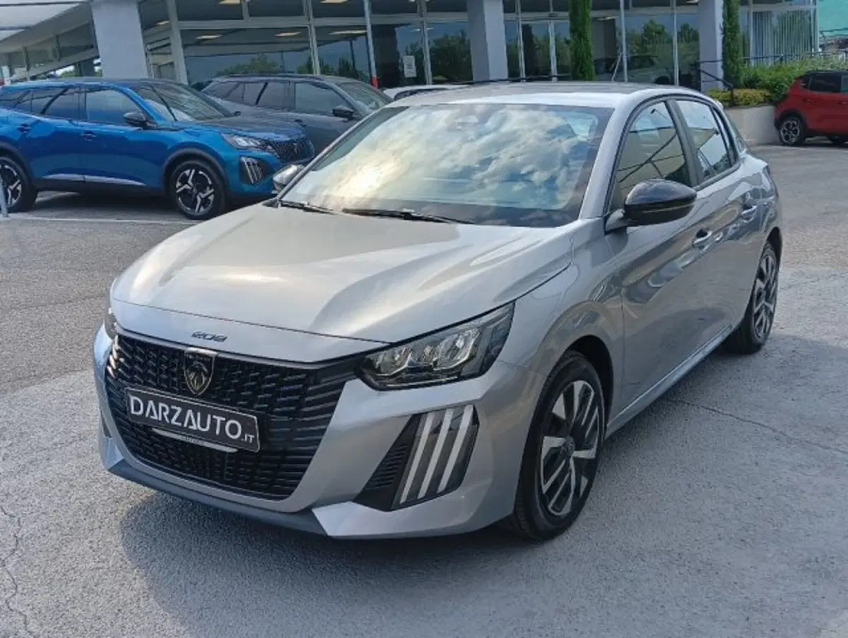 Peugeot 208 nuova a Brescia