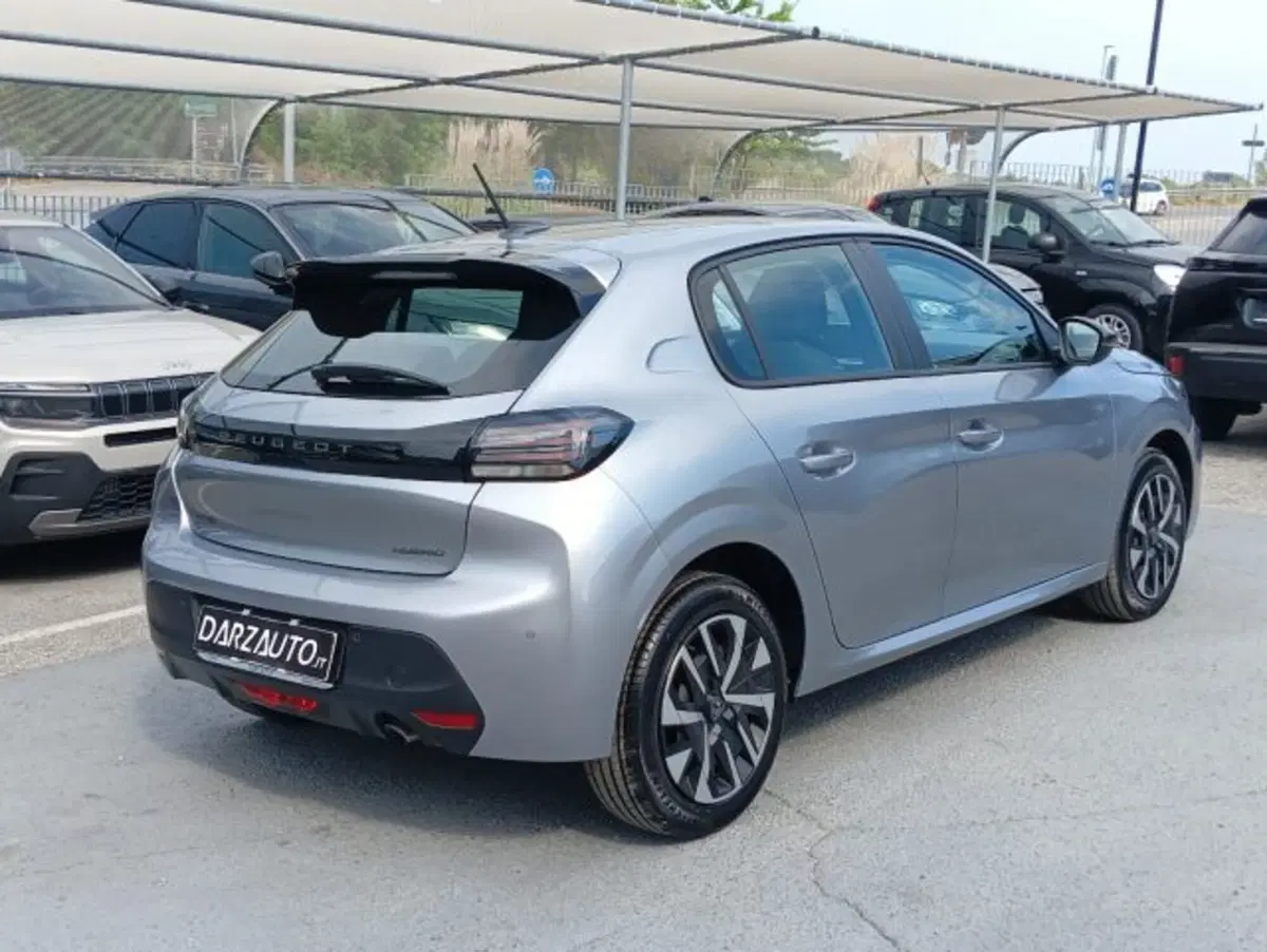Peugeot 208 nuova a Brescia (5)