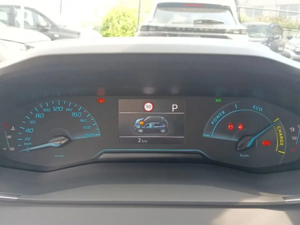 Peugeot 208 nuova a Brescia (7)