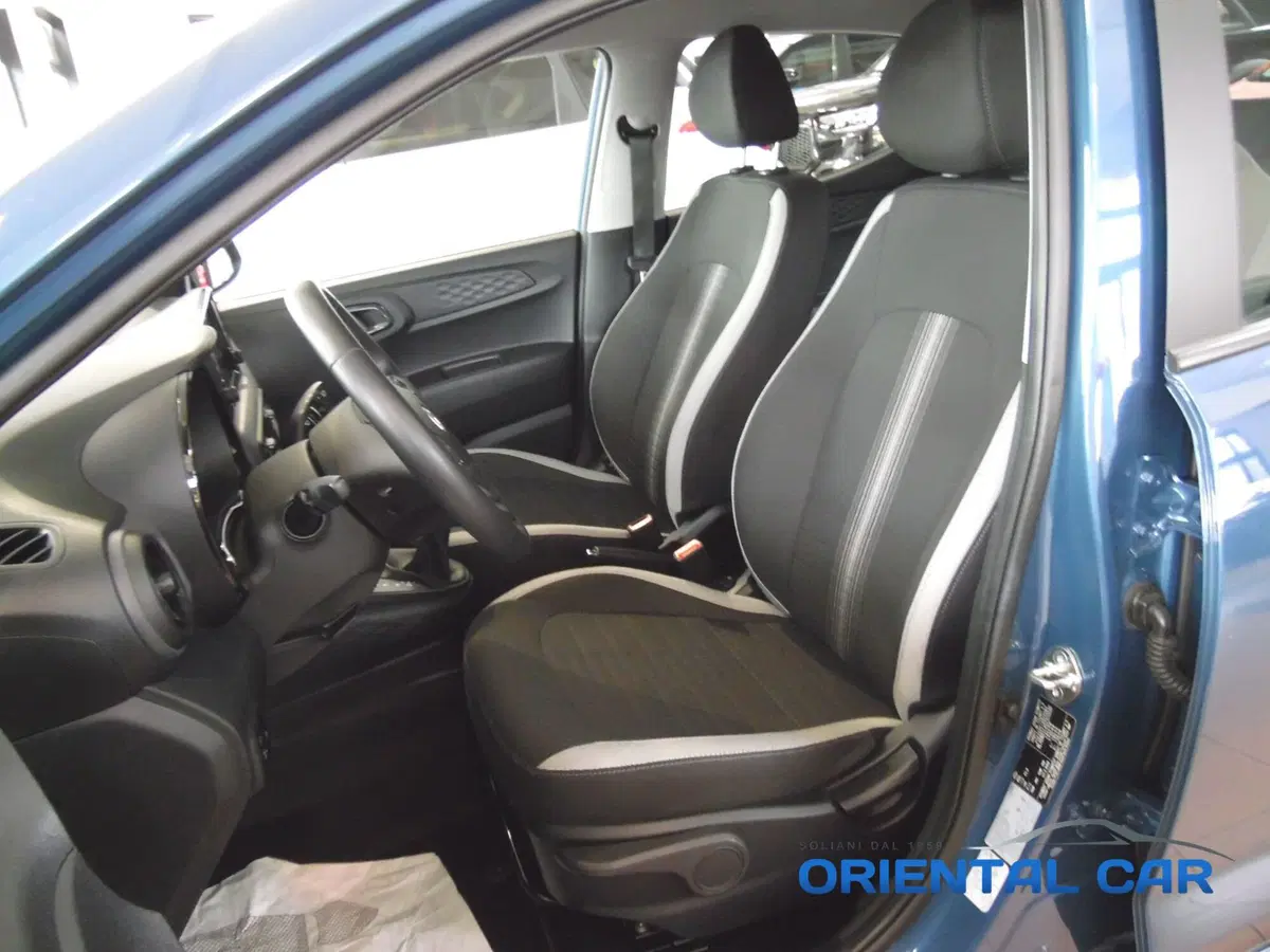 Hyundai i10 usata a La Spezia (10)
