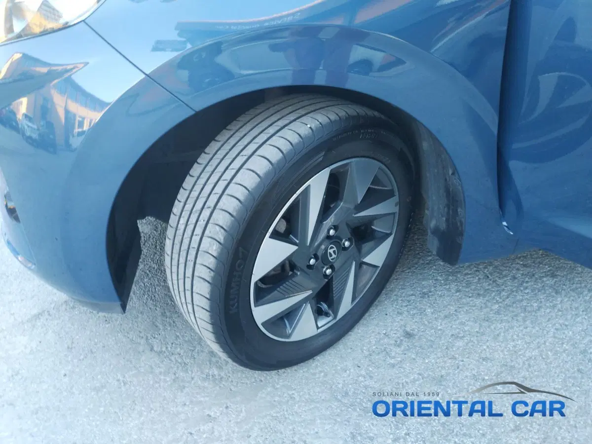 Hyundai i10 usata a La Spezia (16)