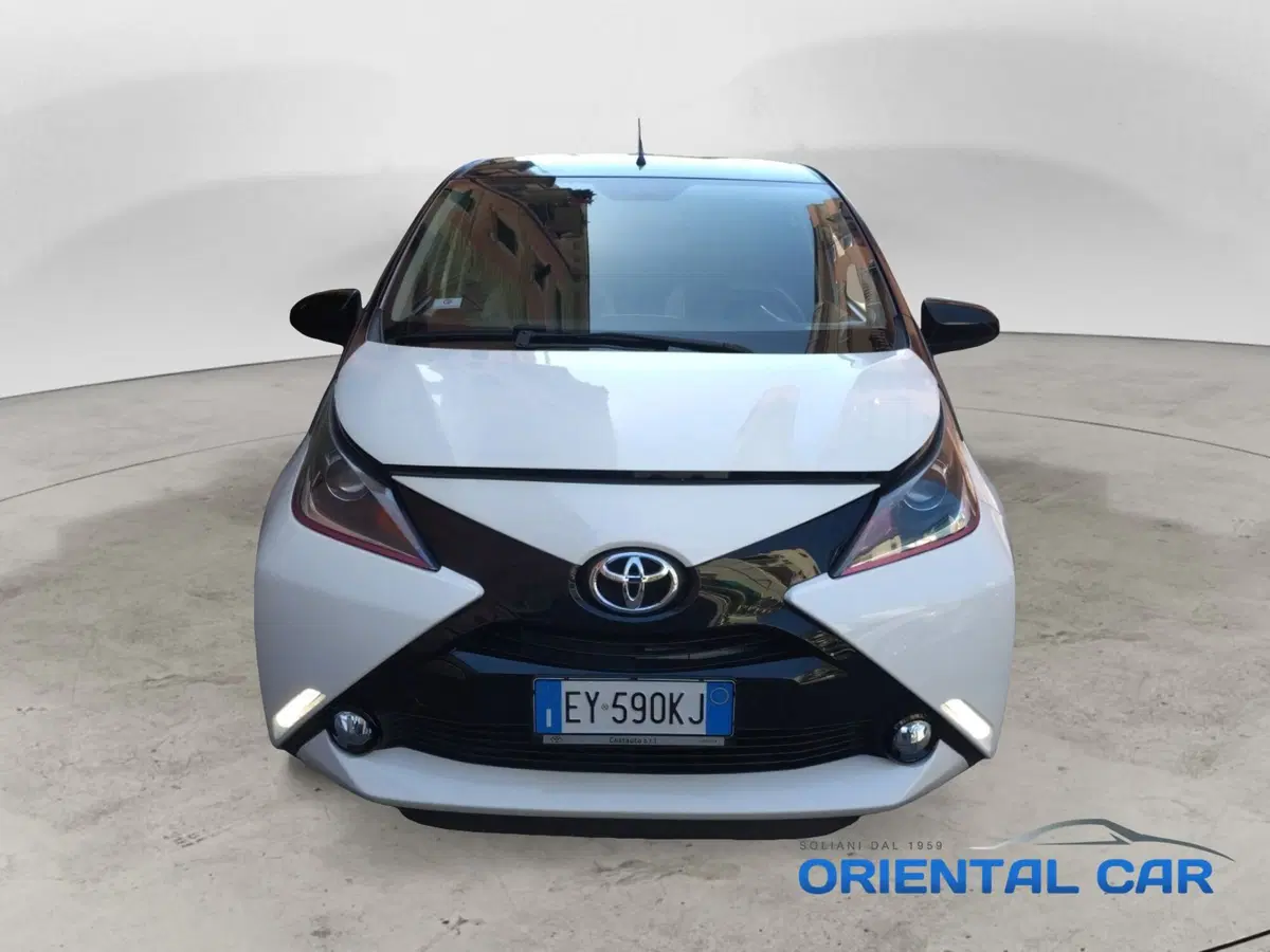 Toyota Aygo usata a La Spezia (3)