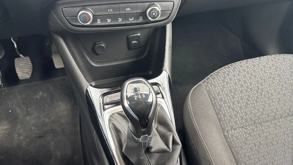Opel Crossland X usata a Padova (13)