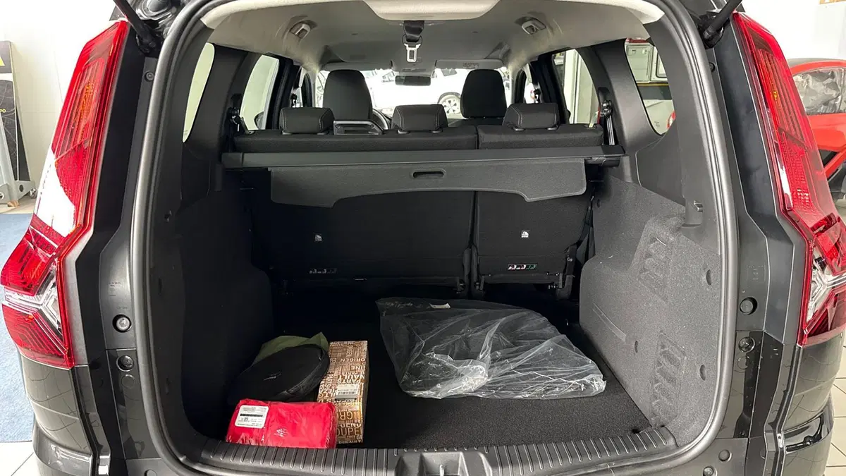 Dacia Jogger nuova a Padova (15)