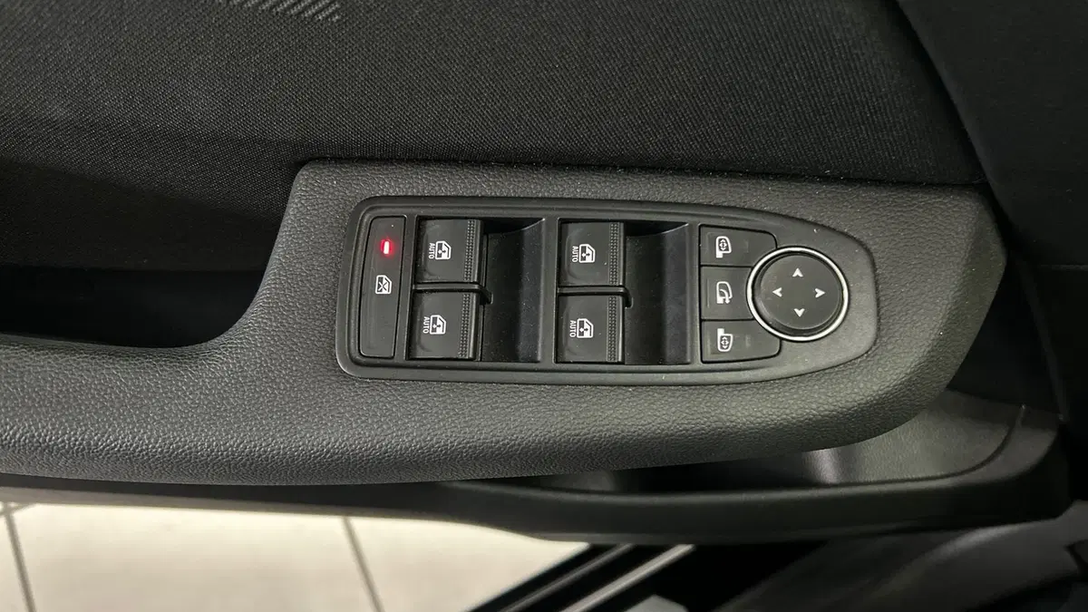 Renault Clio usata a Padova (13)