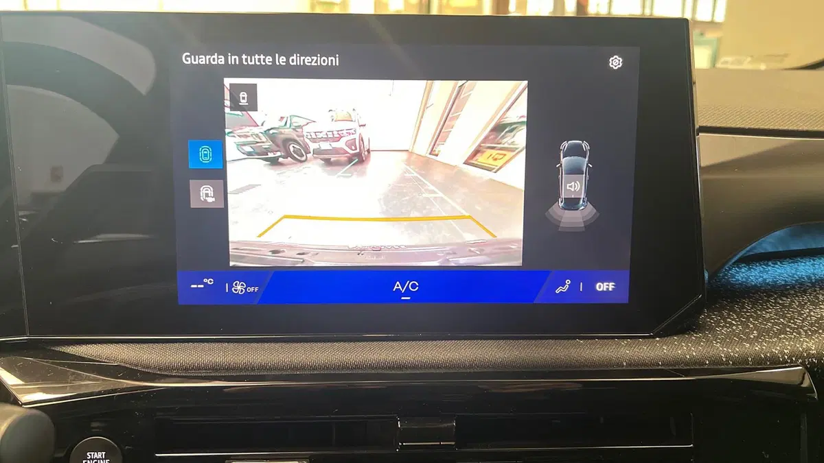 Renault Clio nuova a Padova (12)