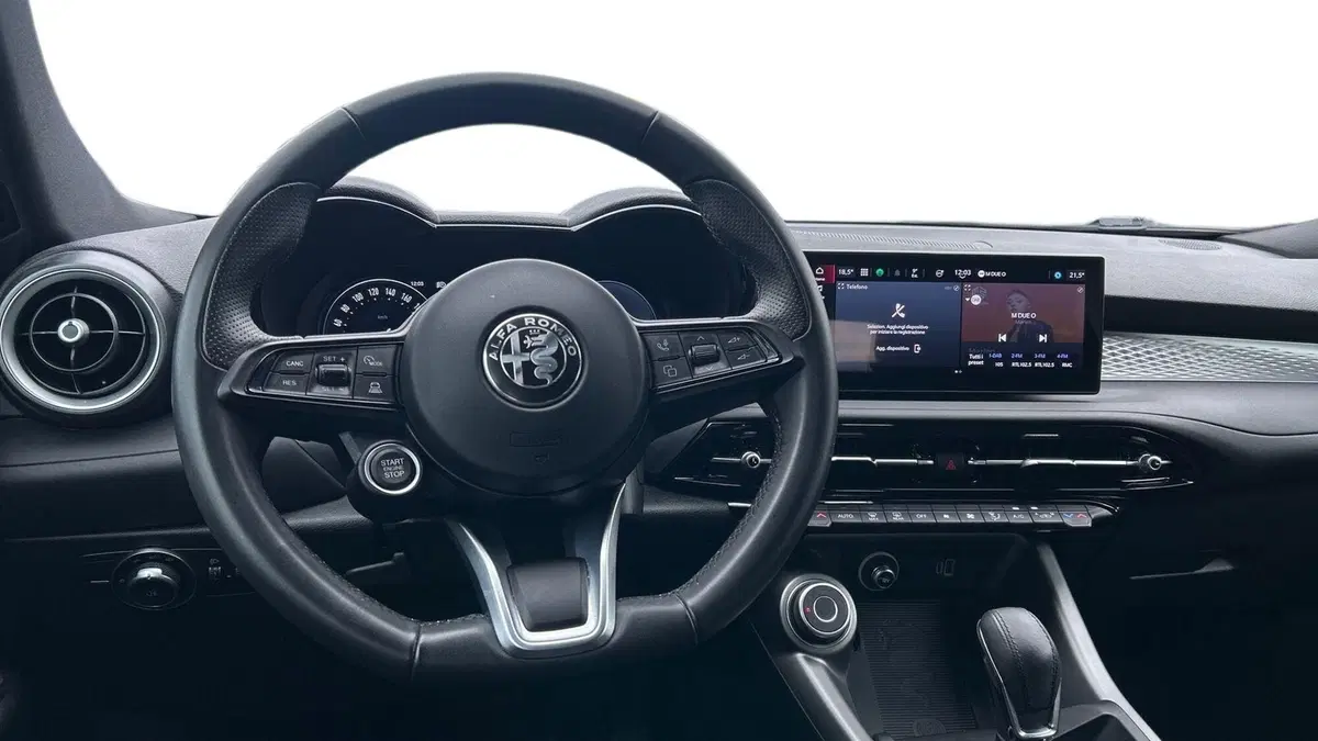 Alfa Romeo Tonale usata a Padova (9)