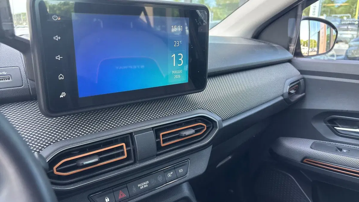 Dacia Sandero usata a Padova (11)